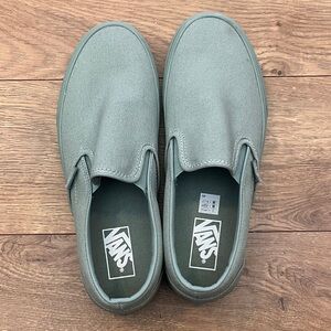 Vans Men's Classic Gray Slip-On Loafers
